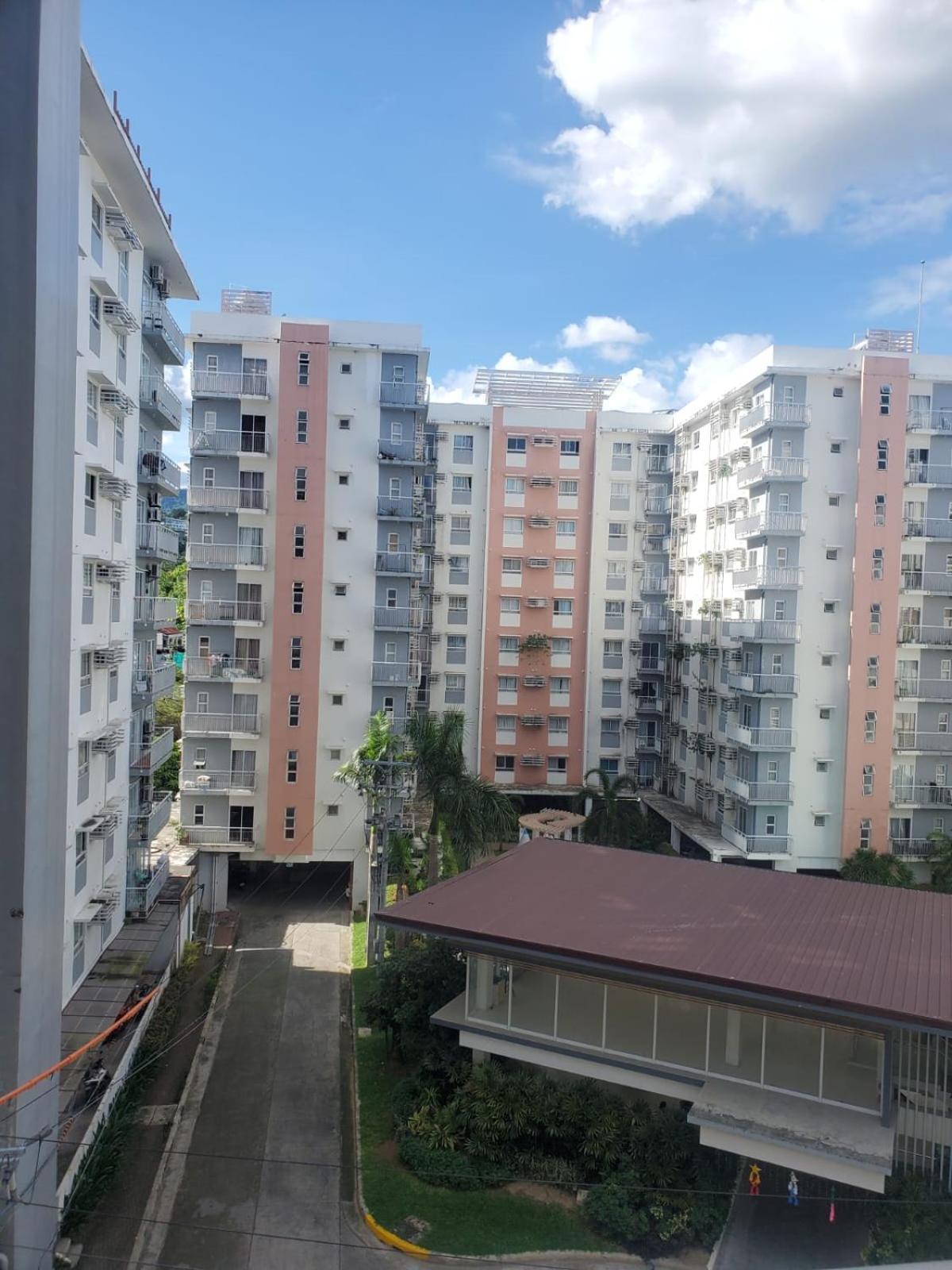 Summum Bonum Bliss - Lahug Aparthotel Cebu Exteriör bild