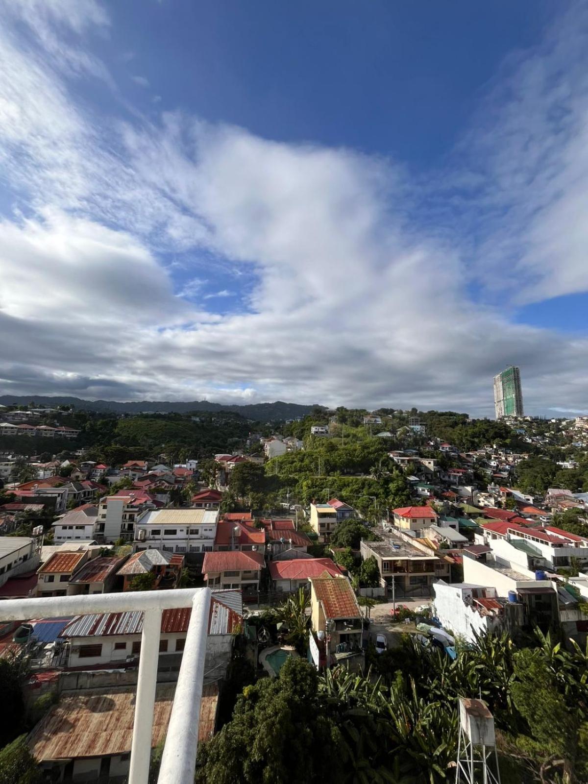 Summum Bonum Bliss - Lahug Aparthotel Cebu Exteriör bild
