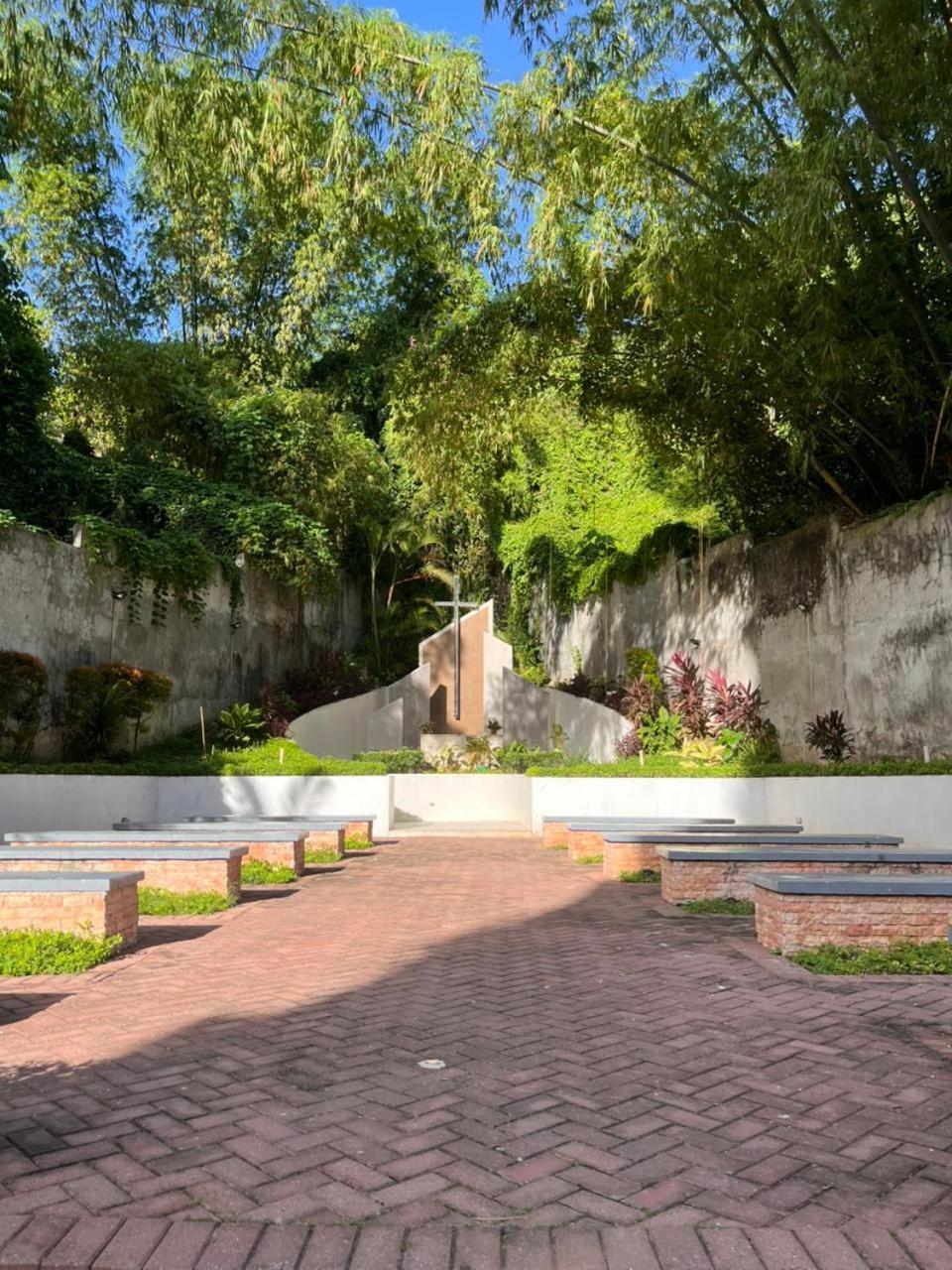 Summum Bonum Bliss - Lahug Aparthotel Cebu Exteriör bild