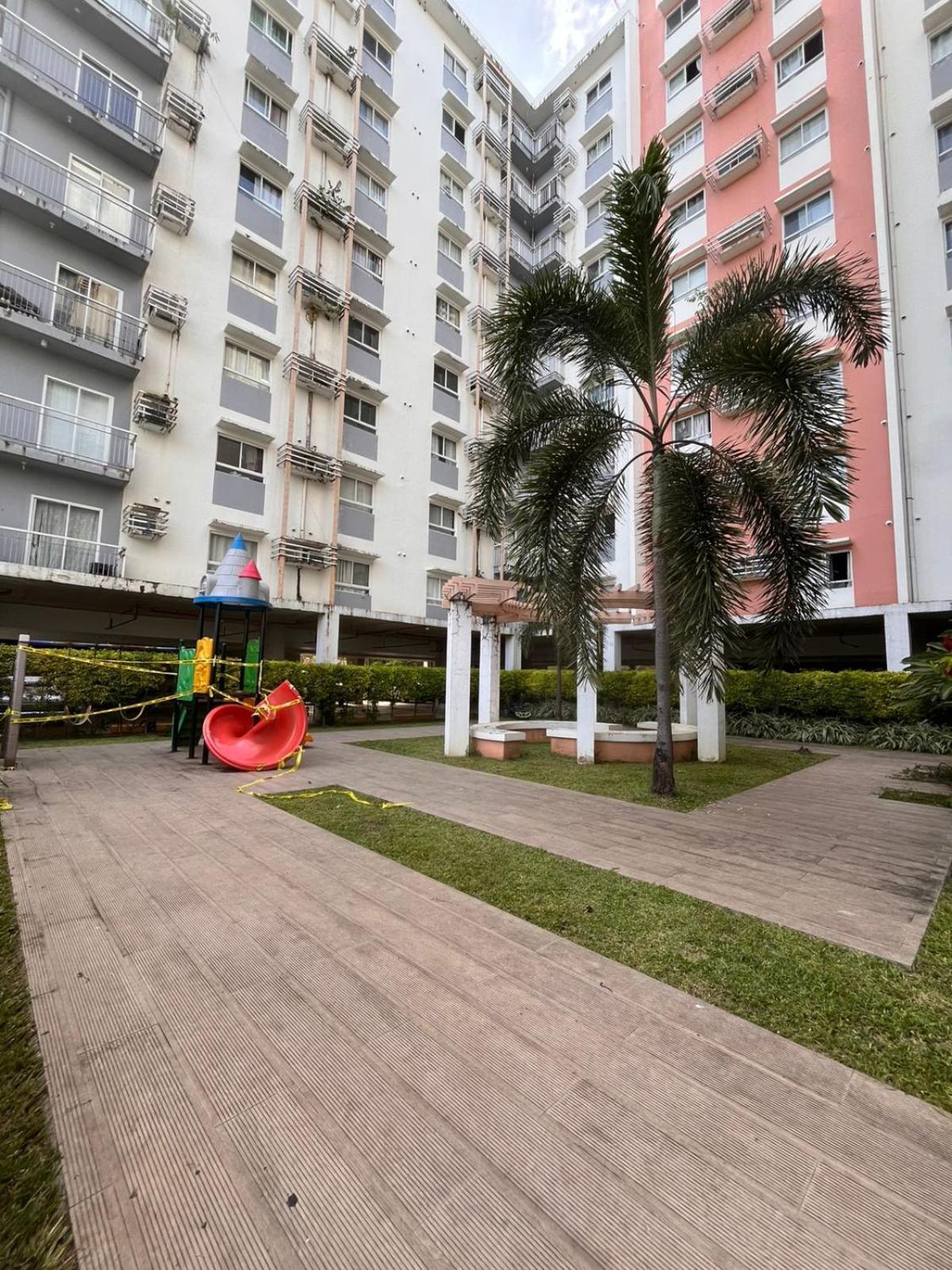 Summum Bonum Bliss - Lahug Aparthotel Cebu Exteriör bild