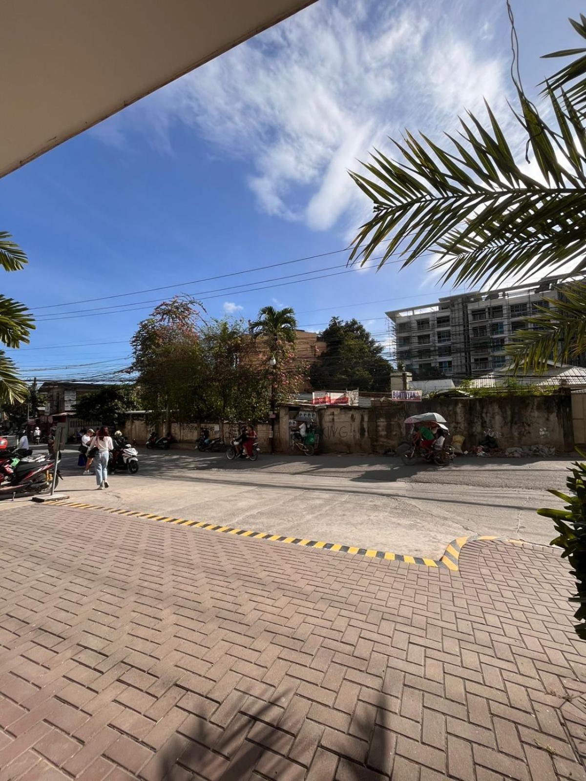 Summum Bonum Bliss - Lahug Aparthotel Cebu Exteriör bild
