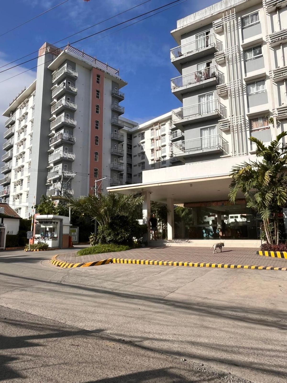 Summum Bonum Bliss - Lahug Aparthotel Cebu Exteriör bild